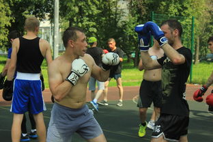 乐鱼官网-英超球队体能监测技术辅助个性化训练调整实践，英超检查