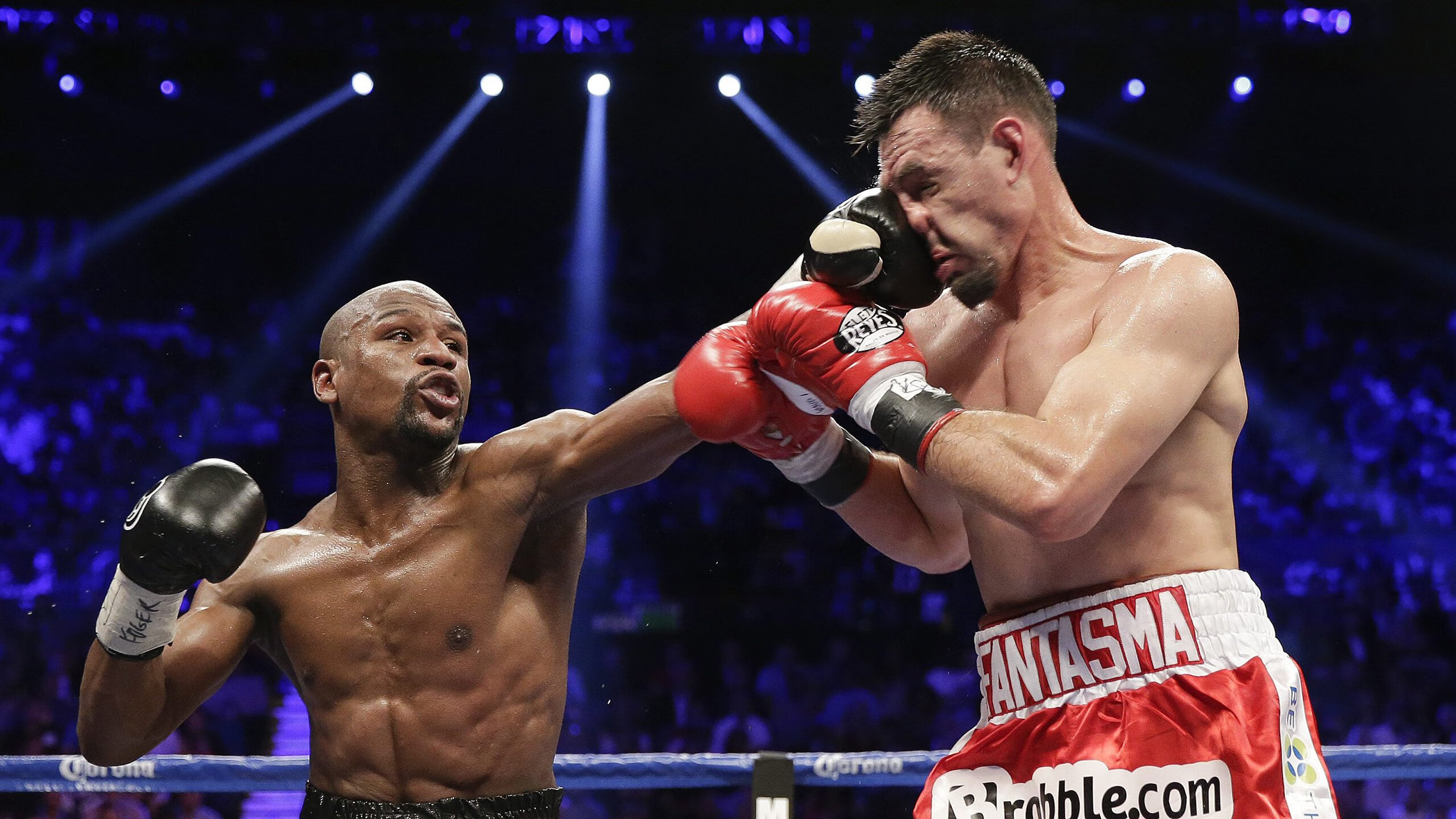 冯珊珊一年减重70斤，称“躺着瘦”不难