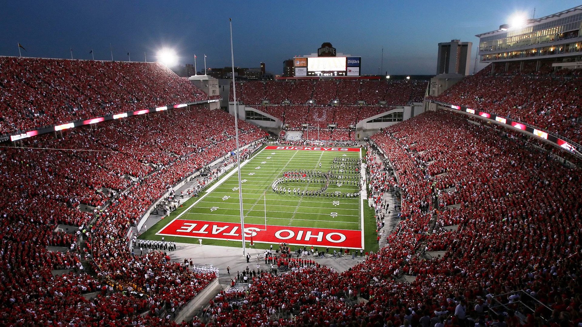 世界杯小组赛第4轮：中国队0比2负阿根廷 防线表现仍获梅西称赞“很顽强”